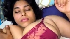 Indian aunty fucks