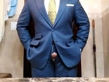 Str8 daddy jerking off in suit