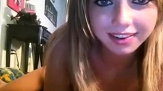 Amateur Webcam Teen Masturbates And Teases