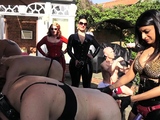 Strapon femdom fetish