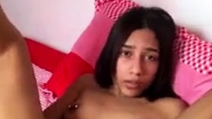 Morena Novinha Da Buceta Rosinha Se Masturbando Arreganhada