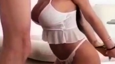 Brunette hookup amateur blowjob and dirtytalk sexdate