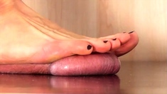 Aballs And Cock Crushing Sexbomb - Cbtrample - Alina