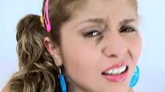 Ellie Blows Her Boyfriend's Dick And Has Him Drilling Her Juicy Peach