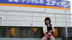 Japanese Crossdresser Outdoor Flashing.